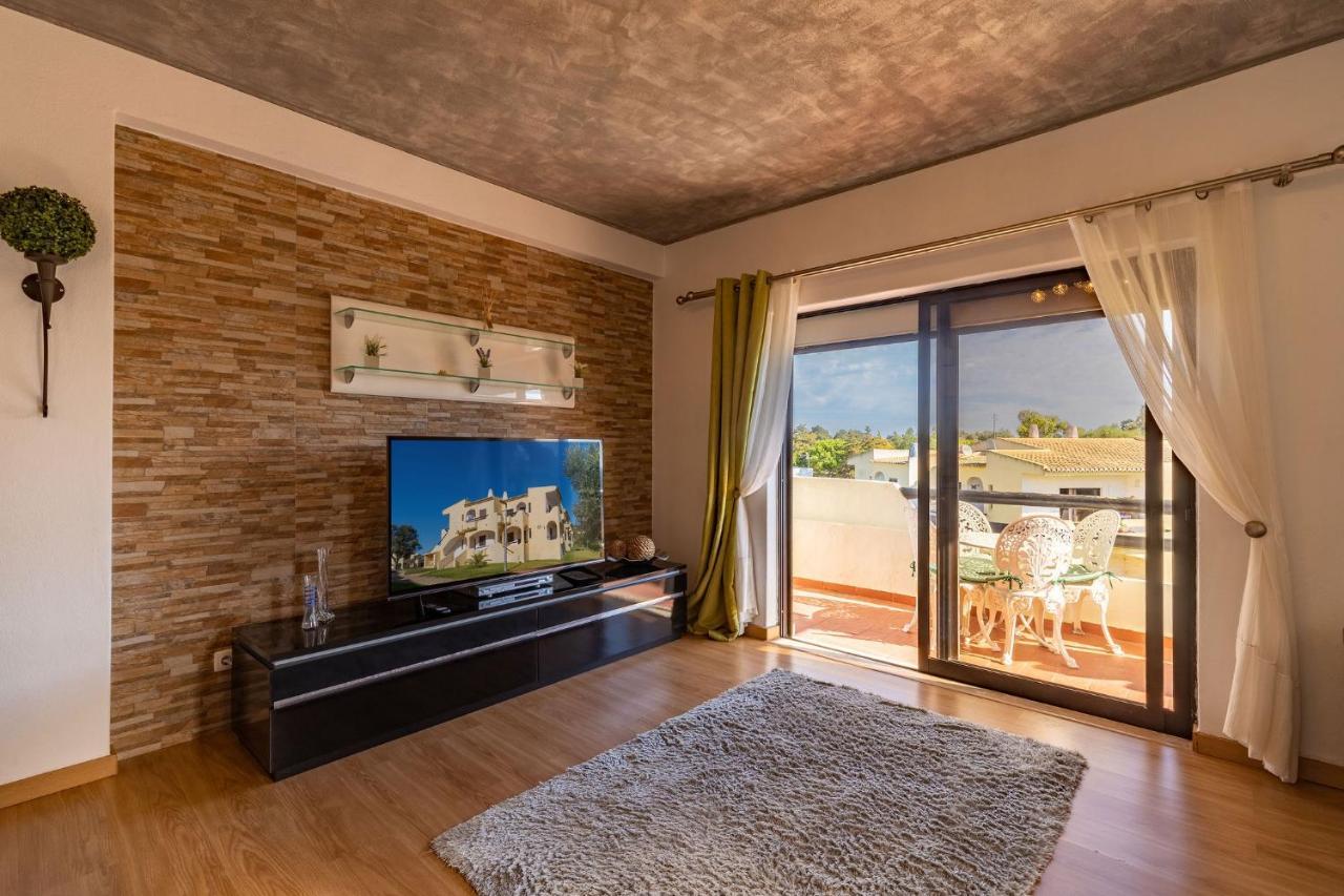 Lovely One Bedroom Apartment In อัลวอร์ ภายนอก รูปภาพ